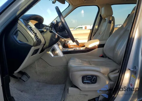 2014 Land Rover Range Rover Hse z USA, uszkodzony, nr VIN SALGS2WF0EA144044